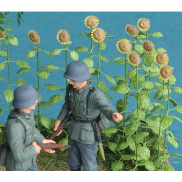 和巧 A-1-35 紙創り ジオラマアクセサリー ヒマワリ 1/35 無着色