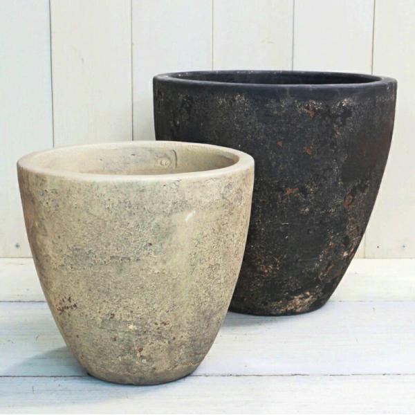 肉球型　植木鉢　屋外イメージ aarde-pot_gp-ebfe3028a