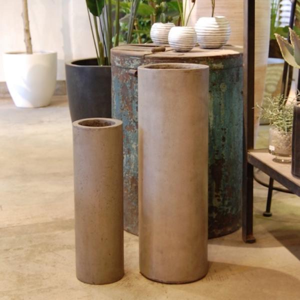 シンプルなコンクリート鉢の盆栽 楽天市場】植木鉢 おしゃれ セメント エディラウンド(2色)＜ 7号