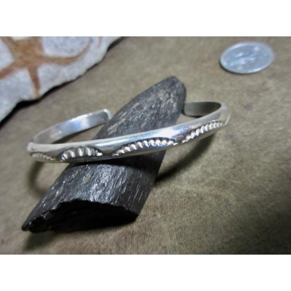 ノーブランド インディアンジュエリー スタンプワーク ワイドバングル Indian Jewelry / インディアンジュエリー | 【NAVAJO / ナバホ