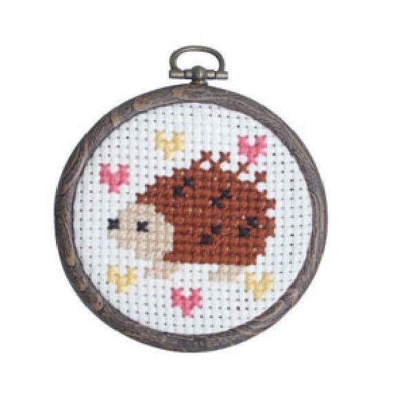 刺繍キット ルシアン まんまるフレーム ハリネズミ フレーム付 メール便 宅配便可 No 7770 No 7770 手芸用品のabcクラフト 通販 Yahoo ショッピング