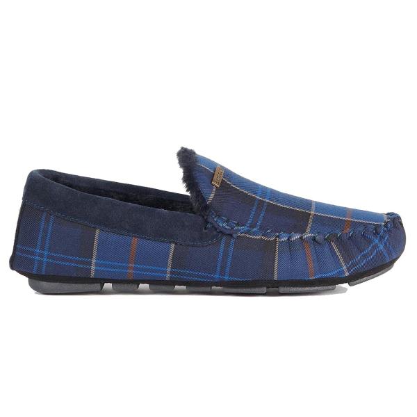 モカシン風で快適なメンズ室内履きの選び方