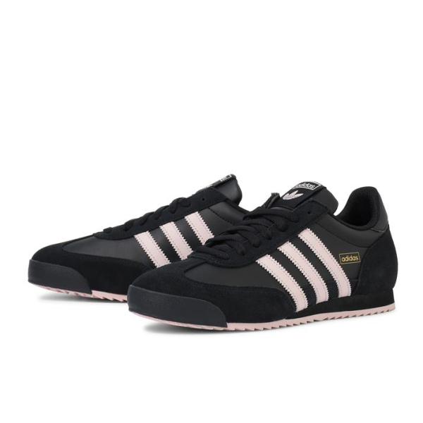 R71シューズは、活気に満ちた70年代に戻る旅にモダンなアレンジを添えてくれる。過去のエッセンスを現在に取り入れたデザインのシューズで、毎日の快適さと同時にレトロなトレンドを楽しめる。人工皮革アッパーとスエードのオーバーレイで、スタイルと耐...