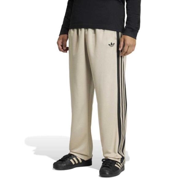 adidas ロングパンツ　Ｌ adidas（アディダス） レディース W SMOCKED FIREBIRD TRACKPANTS