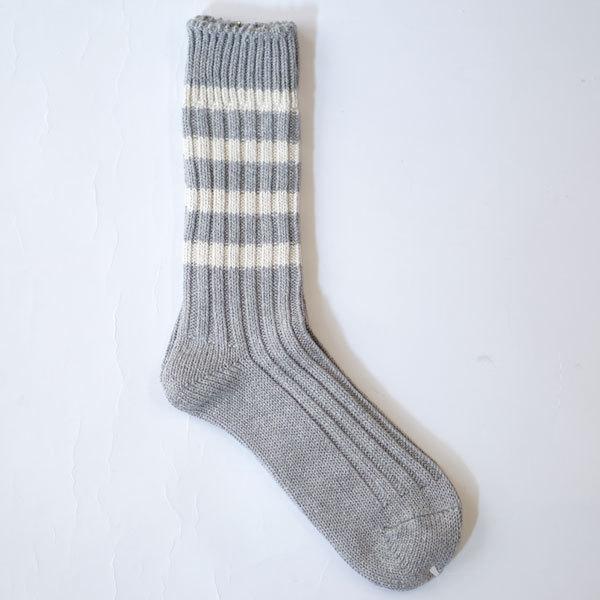 abenomalibu_deckahvystripesocks_4