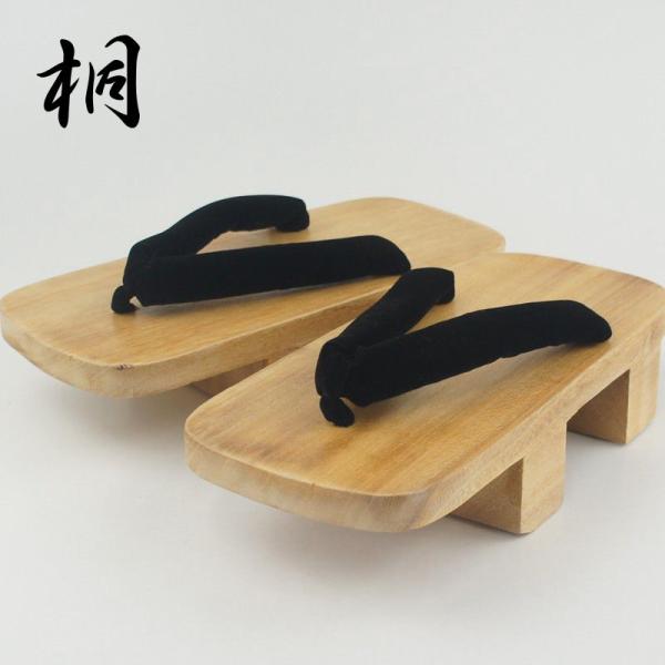 和装 履物 着物 浴衣 紳士和装の定番！浴衣、作務衣、甚平等におすすめです。浴衣にはもちろん作務衣や甚平、ジーンズの普段履きとしてもお洒落です！浴衣や甚平など和装でもオシャレに！ジーンズなど普段着に合わしても◎お散歩や庭履きにも最適！【SD...