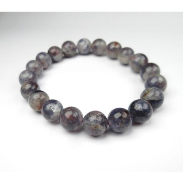 太陽の煌めきで内面を整える力を秘めた｜アイオライトサンストーン｜10mmブレス アイオライトサンストーン 10mmブレスレット キラキラのラメが出る