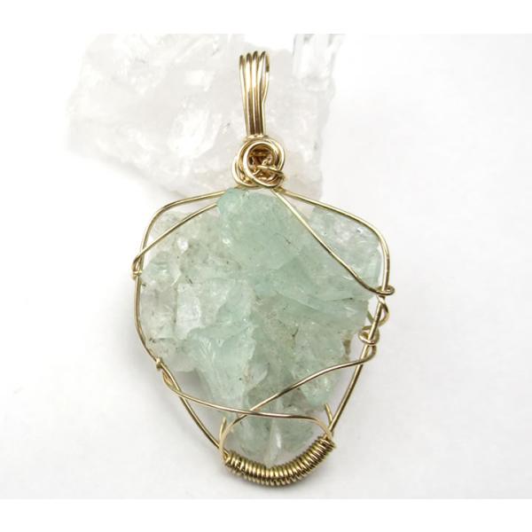 グリーンアポフィライト 14kgfペンダント インド産 自然界の豊かな