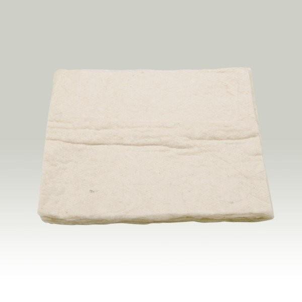 この商品はメーカーより直送となります。・すぐれた吸着力鉱物油や動植物油に対して、自重の３０倍以上の吸着力があります。・経済性も抜群！吸着量にすぐれているので、少量で大きな効果を上げることができ低コストを実現します。・水中混入の油も吸着油水混...