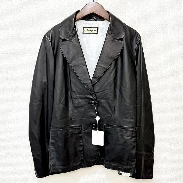 美品 XL プラダ レザージャケット 黒 イタリア製 42 大きいサイズ リブ袖 美品 XL プラダ レザージャケット 黒 イタリア製 42 大きい