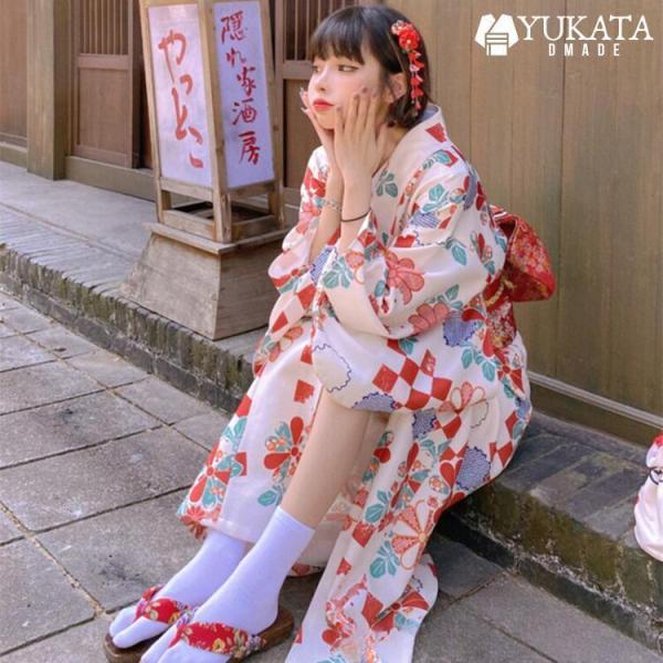 浴衣 2点 セット レディース (ゆかた/帯) レトロモダン スタイル 赤 花柄 可愛い ー等 きれいめ 大人の浴衣 セット 20代 30代 40代