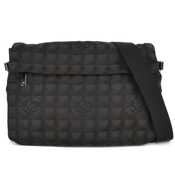 CHANEL（シャネル） バッグ ニュートラベルライン ショルダーバッグ