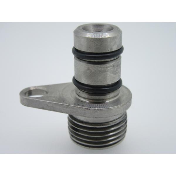 適合車種カワサキ　Z1000　Z900　Z750　タコメーター取出し口 ボルトシール セットです。オイル漏れ対策でOリングを2重にしております。★装着は安全の為プロショップ整備資格者にご依頼下さい。※送料無料・ポスト投函の為、保証はありません。