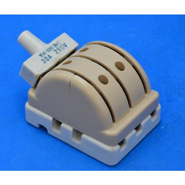 カバー付きナイフスイッチ、切替スイッチ 村上電機 カバースイッチ（切替開閉器）CS DT3P30A : アドウイクス