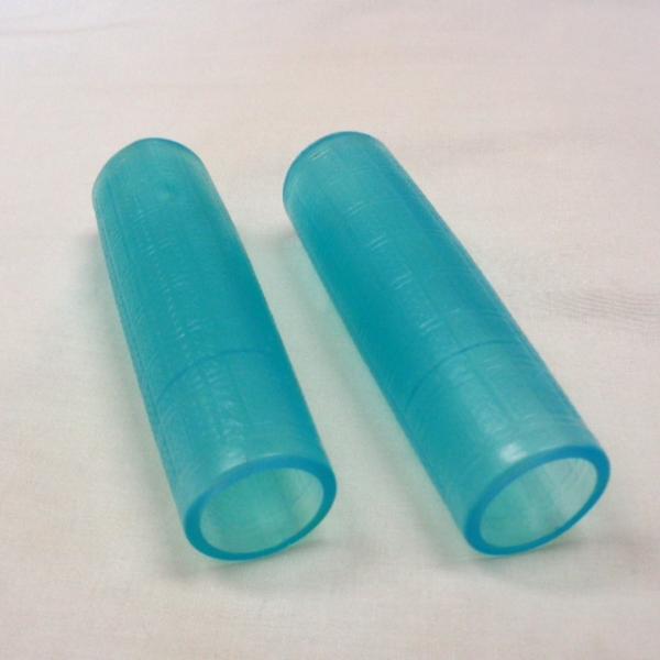 ★自転車 ハンドル グリップ ニギリ クリアグリップ TRiREED ★カラー：ブルー全長(mm)103適合ハンドル径(Φmm)22.2 外径(mm)：約30※未使用ですが、保管状況により、汚れなど発生の恐れもございます。画像にてご判断くだ...