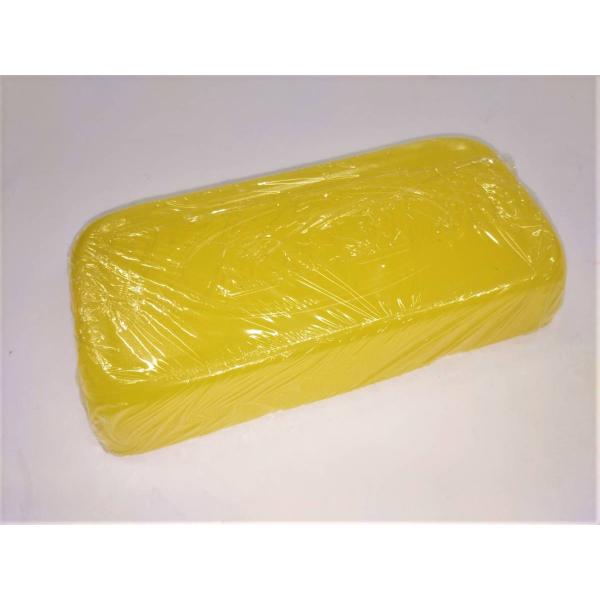 フッ素は入っていない基本のWAXです。パラフィンが、とてもきめ細やかで柔らかいので浸透性は、他のブランドと比較した場合、非常に良好です○運賃について基本的には当方が負担する設定に変更しました/2024年2月1日より佐川急便さんの宅配便となり...