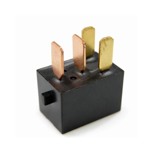 互換品 12V 汎用 4極（4ピン）A/Cリレー エアコンリレー マグネットクラッチ フォグ パワーウィンドー スターター
