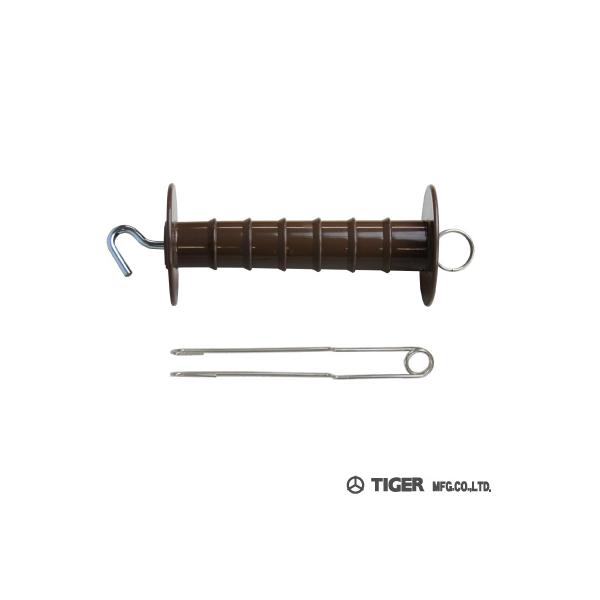 農作物・ファーム用製品 電気柵（獣害対策）資材！ 必要な場所に出入口が作れます！ 「仕様/特徴」 ・出入り口用グリップ＆接続フック（Yポール用） ・樹脂製 ・縦6cm横18cm ・85g ・3セット入り