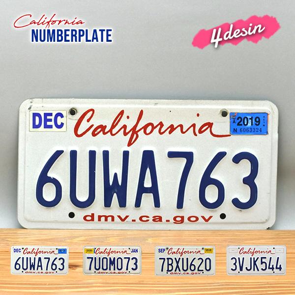 USED品 カリフォルニア ナンバープレート ホワイト 全4種 アメリカ