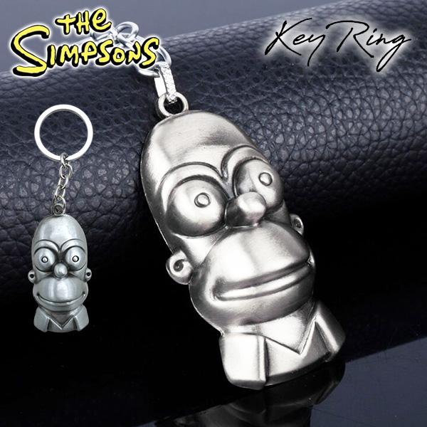 アメリカから直輸入のシンプソンズのキーホルダーです！大きいサイズなので存在感抜群！プレゼントにも絶対喜ばれますよ♪■サイズ全長　約12cm(リング部分含む)　 チャーム部分　縦：約6.5cm　横：約3.2cm■素材　メタル※海外輸入品の為、...