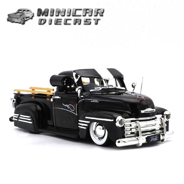 Jada 1/24 ミニカー 1951 CHEVROLET PICK UP ブラック シルバー
