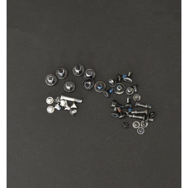 MacBook Air 13-inch Mid 2012  A1466 ネジ・留め具一式対応機種 ■MacBook Air 13-inch Mid 2012 A1466中古品になりますので使用感や傷等があります。