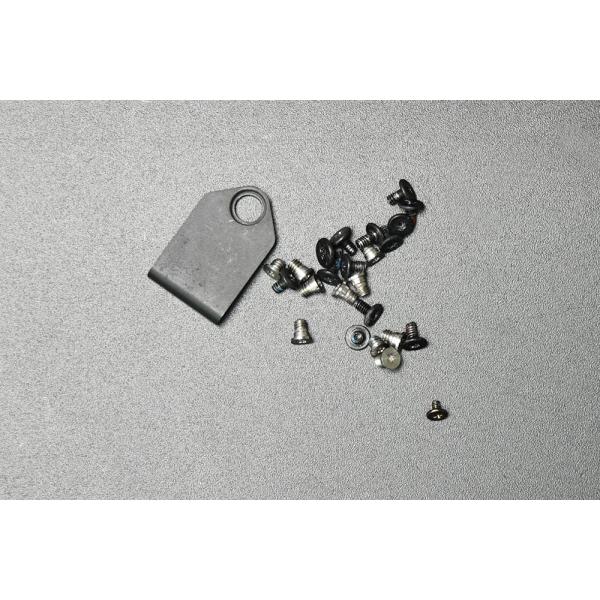 MacBook Pro Retina 13 inch 2012 A1425 ネジ　留め具　一式 中古品なので使用感や小キズがあります。