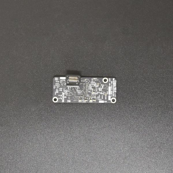 Mac mini Mid 2011   AirPort/Bluetooth Board 中古品になります。 中古品なので使用感や傷等があります。写真は同機種の写真を流用しているため外観の状態、ラベルのフォント等が異なる場合がございます。
