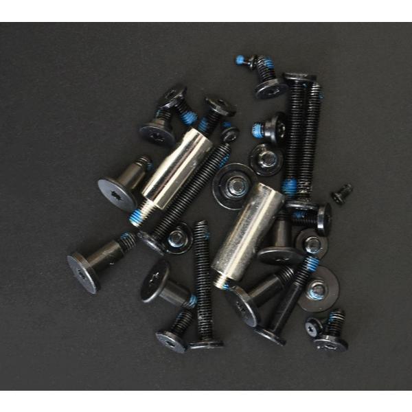 iMac 27inch 2015  A1419 取り付けネジ一式 ■対応機種 iMac 27inch 2015年 中古品になりますので使用感や小傷等があります。