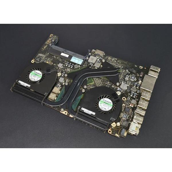 MacBook Pro 15 inch Mid 2009 C2D 2.66GHz GeForce 9400M 256MB