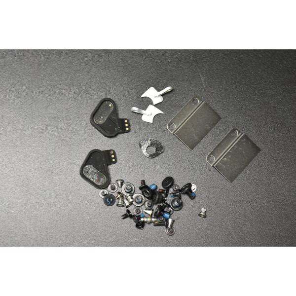 MacBook Pro Retina 13 inch 2014  A1502 ネジ・留め具一式中古品なので使用感やキズがあります。