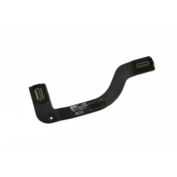MacBook Air 11 inch 2011 A1370 821-1340-A I/Oボードケーブル 中古品 型番：821-1340-A 中古品なので使用感や傷等があります。写真は同機種・同型番の写真を流用しているため外観の状態、ラベル...