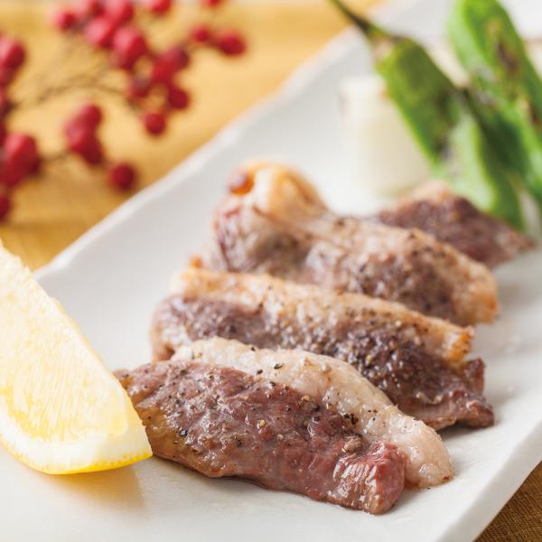 【合鴨ローススライス 約450〜500g前後  冷凍品（あい鴨ロース3パック＋手羽元1パック）】ご家庭でも調理しやすいようにスライスし、食べきりサイズに個包装しております。一般的な冷凍庫の20倍の速度で凍結することで鮮度を維持し、肉の細胞内...