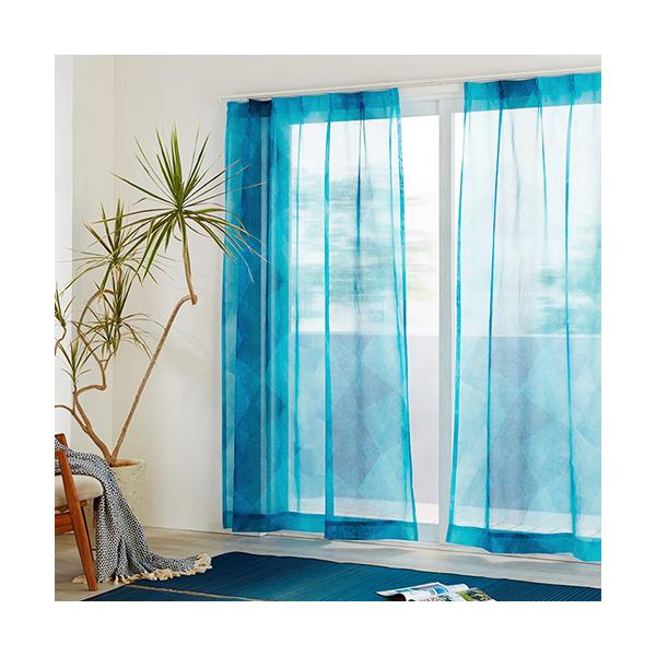 オンラインショッピングの画面だけでは、その生地が自分の部屋に合っているのかどうかイメージしにくいもの。「実際に生地の質感を確かめたい」「お部屋の窓に合わせてみたい」そんな皆様の声にお応えしました。アイカでは、お好みの生地サンプル6種類をお届...