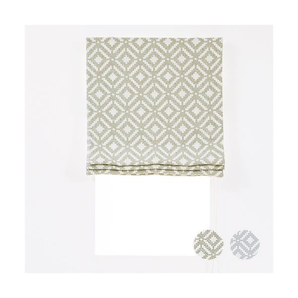 オンラインショッピングの画面だけでは、その生地が自分の部屋に合っているのかどうかイメージしにくいもの。「実際に生地の質感を確かめたい」「お部屋の窓に合わせてみたい」そんな皆様の声にお応えしました。アイカでは、お好みの生地サンプル6種類をお届...