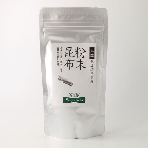 北海道日高産の天然昆布を粉末にしましたお湯やお茶に溶かして、お好み焼などの生地に混ぜて。その他さまざまなお料理の用途にご利用ください。