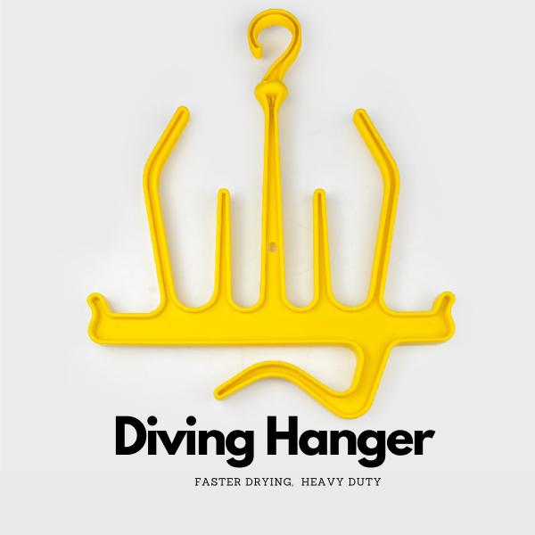 【耐久性】ダイビングハンガーは頑丈な素材で作られており長期間の使用にも耐えられます。ウエットスーツやブーツ・グローブなどのダイビングギア、ドライスーツをしっかりと支え型崩れを防ぎます。【通気性】考え抜かれたデザインにより、マリン用品を乾燥さ...