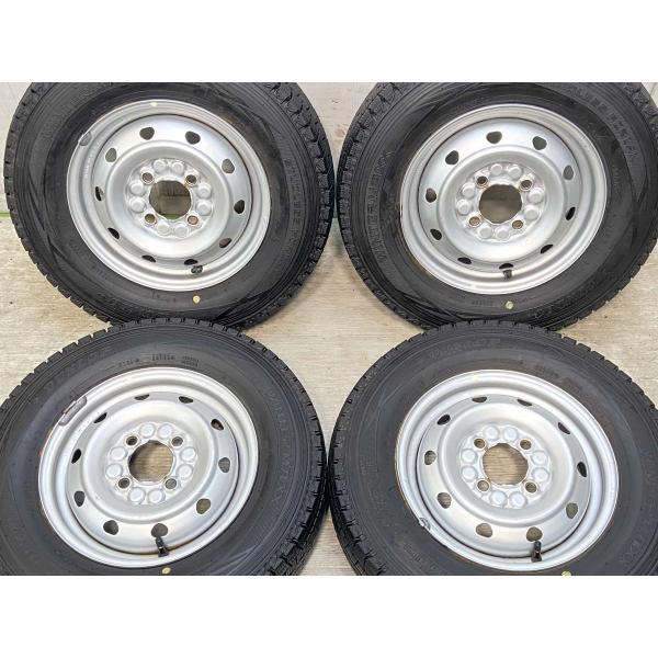 スタッドレスタイヤ ダンロップ　12インチ 4本セット　中古 DUNLOP（ダンロップ） 中古タイヤ スタッドレスタイヤ ホイールセット