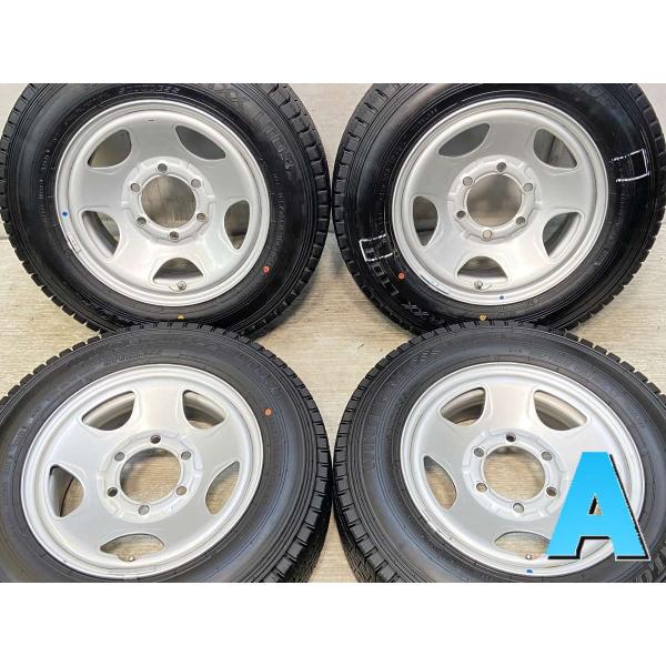 3*4様 DUNLOP スタッドレスタイヤ 18インチ ホイールセット DUNLOP（ダンロップ） 中古タイヤ スタッドレスタイヤ ホイールセット