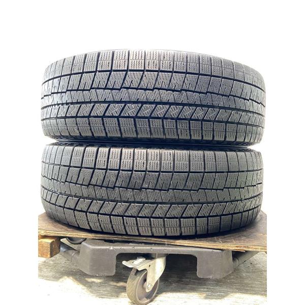 DUNLOP 中古タイヤ スタッドレスタイヤ 2本セット 195/65R15 DUNLOP 中古タイヤ スタッドレスタイヤ 2本セット 195/65R15