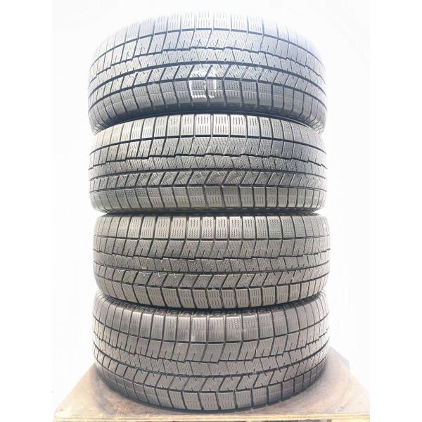 中古　205 60 16 22年製造　４本セット　送料込み DUNLOP（ダンロップ） 中古タイヤ スタッドレスタイヤ 4本セット 205