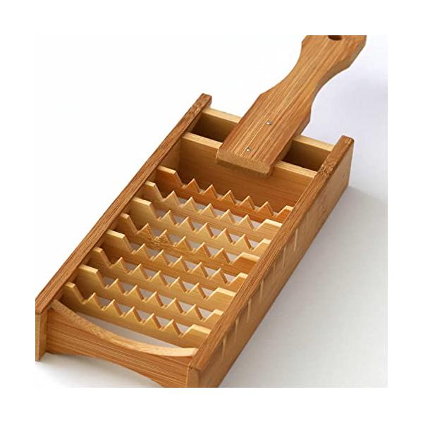 国産・日本製防虫・防カビに安心な炭化加工でリニューアルガッチリ持てる平もち手の鬼おろし