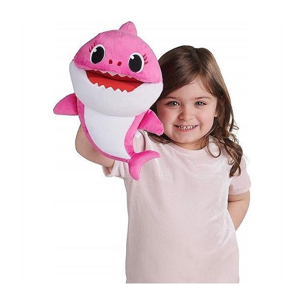 Pinkfong ベビーシャーク 歌う ぬいぐるみ マミーシャーク ママ パペット ピンキッツ ピンクフォン ピンクポン 英語音声 シャーク サメのかぞく Baby Shark Buyee Buyee 日本の通販商品 オークションの代理入札 代理購入