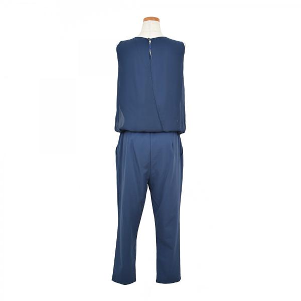 物撮りネイビー後ろ