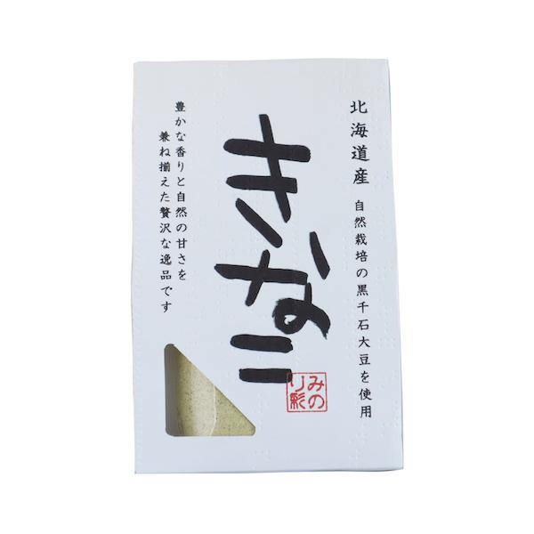 ◎名称：黒千石きな粉◎原材料名：黒千石大豆◎内容量：50g ◎保存方法： 直射日光、高温多湿を避けて保存。開封後は早めに消費してください。◎生産：みのり彩園◎賞味期限：商品に記載