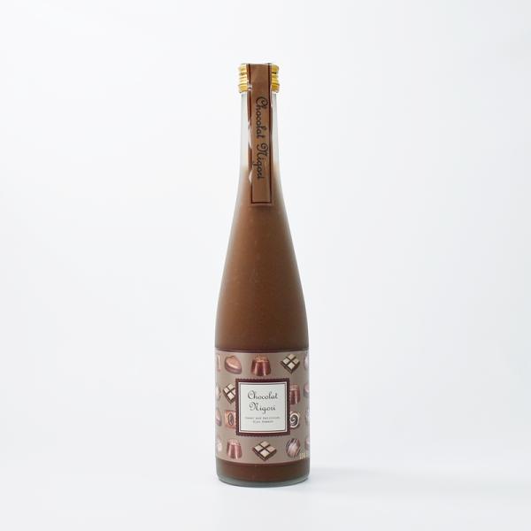 これまでになかった「にごり酒」と「チョコレート」とのコラボレーションを実現！甘くてほろ苦いチョコレートの味わいに、ミルキーなにごり酒が加わり、絶妙な大人の味わいに仕上がっています。牛乳割りやアイスティー割り（無糖）、生クリームをのせても美味...