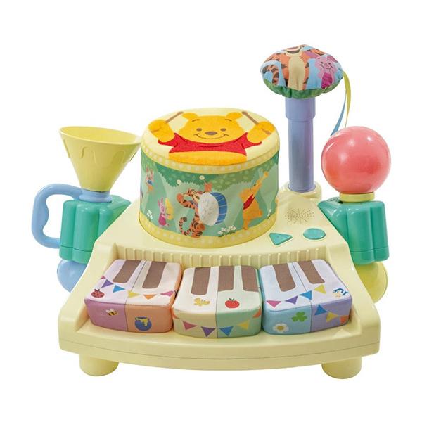 ６つの楽器でかんたん演奏ができる、くまのプーさんの、布のやわらか楽器セットです。（※布製は鍵盤・タイコ・シンバルのみ）・たたいたり、つかんだり、ひっぱったりして、赤ちゃんが簡単に演奏を楽しめます・６種類の楽器遊び（ドラム、ピアノ、マラカス、...