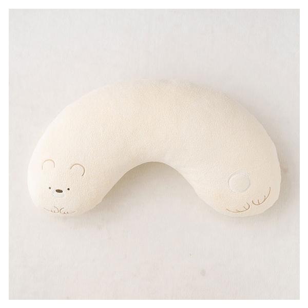 かわいらしいうさぎとくまがモチーフの、程よいカーブで体に寄り添うクッション。ふんわり柔らかな触り心地にベビーも大人もほっこり♪【ブランド】RIO【素材】本体：ポリエステル85%、ナイロン【サイズ】横60cm、縦36cm【生産国】中国