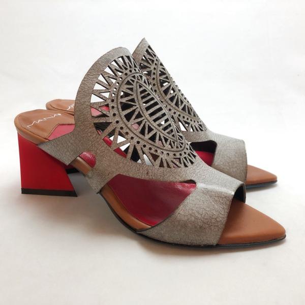 MANA マナ ミュール サンダル レーザーカット 靴 572067 bz