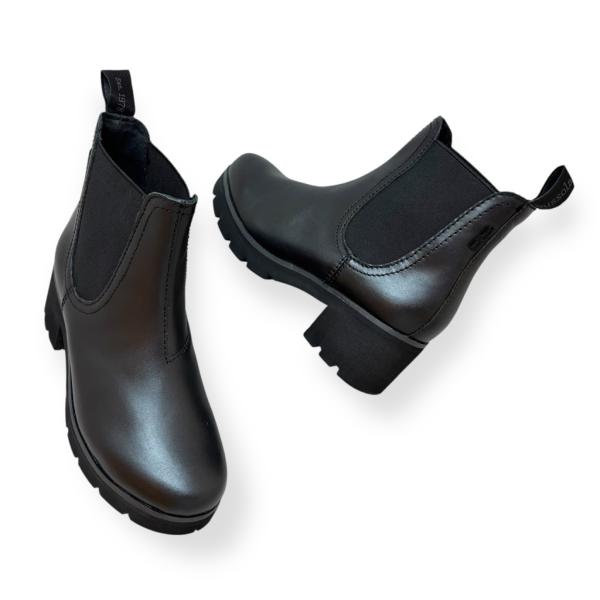 Bussola（ブソラ） 2025秋冬新作 ショート ブーツ サイドゴア アイス